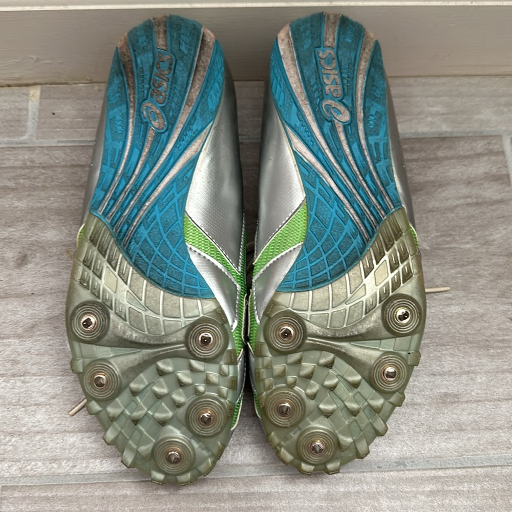 ASICS Track Cleats - Picture 5 of 11